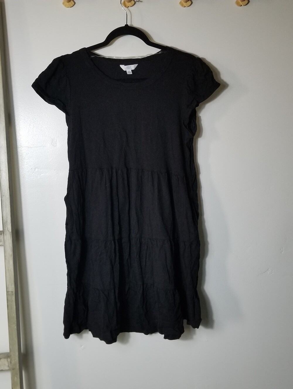TIME AND TRU WOMEN'S BLACK TIERED DRESS SIZE SMALL